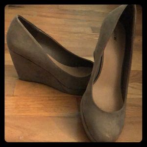 Suede heels